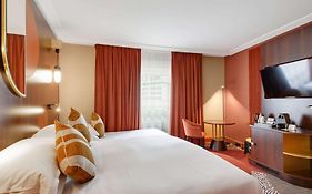 Nest Paris La Defense - Mgallery