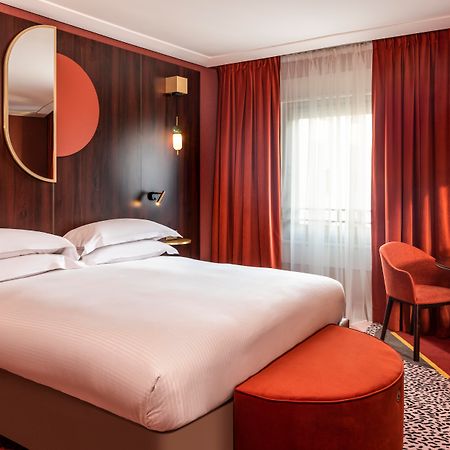 Nest Paris La Defense - Mgallery Puteaux Dış mekan fotoğraf A room at the hotel